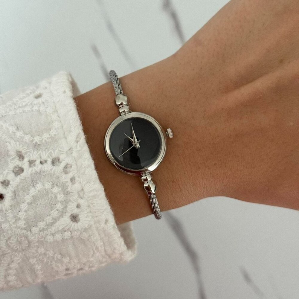 SKU0144 Retro Silver Black dial Women Minimalist Round Watch Bracelet + gift bag